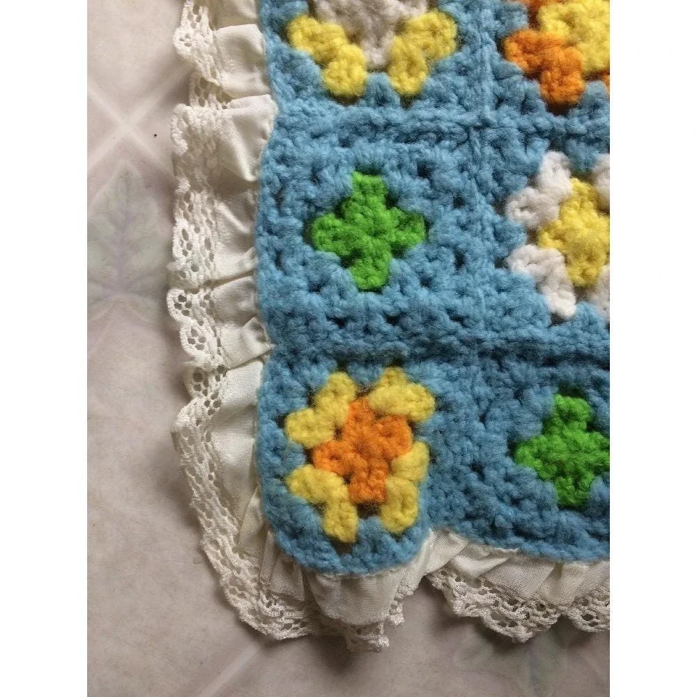 Vintage Handmade Crocheted Granny Square Afghan Lap Blanket Lace Edged 9 Patch‎